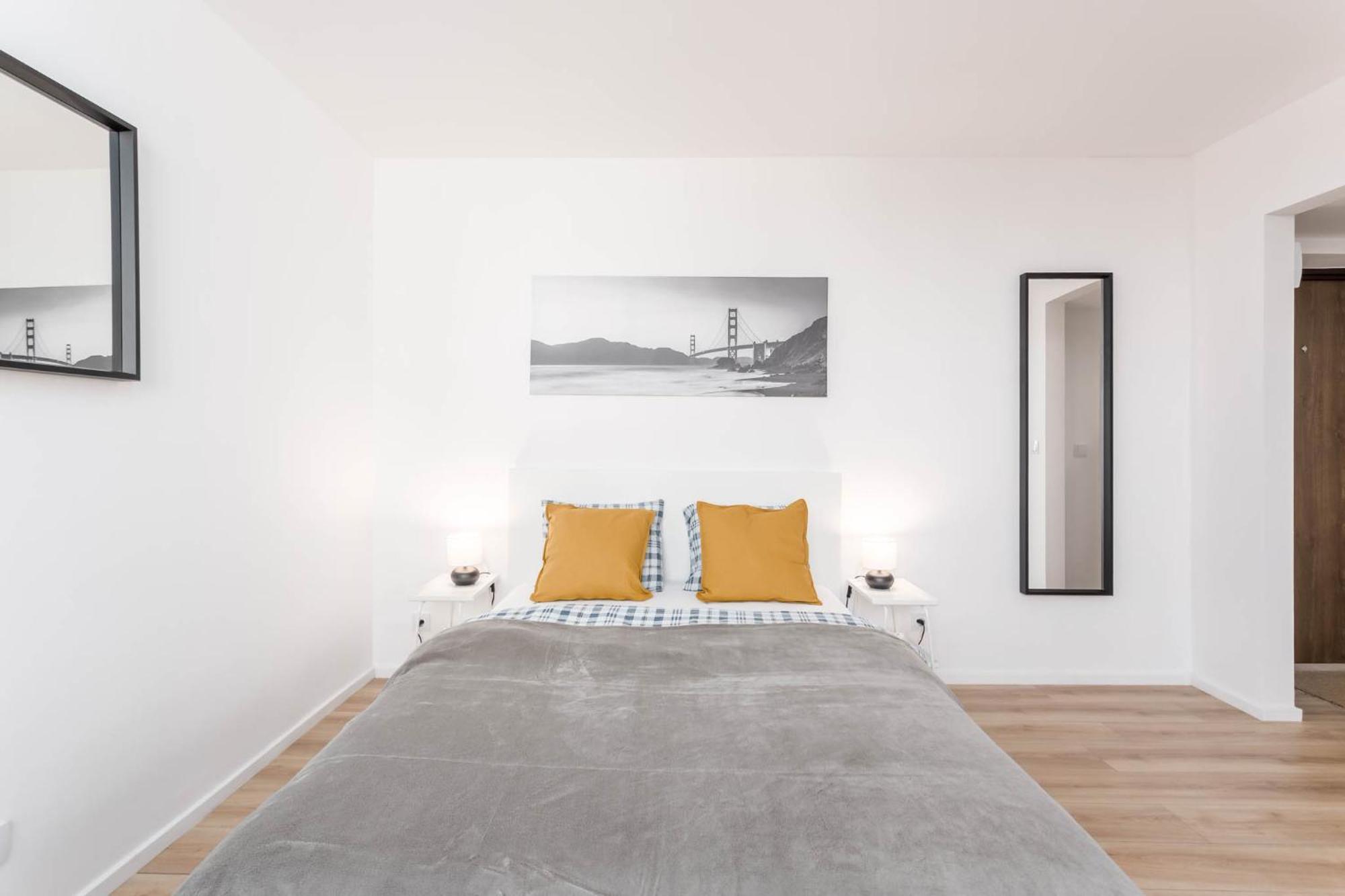 Enjoy! Srodmiescie Nowogrodzka Apartment Warsaw Exterior photo